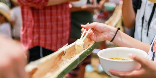 Nagashi-sōmen (流しそうめん)