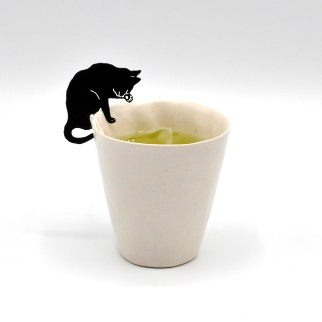 Tabby Cat Tea – Japanese Green Tea with Cat-Shaped Tags