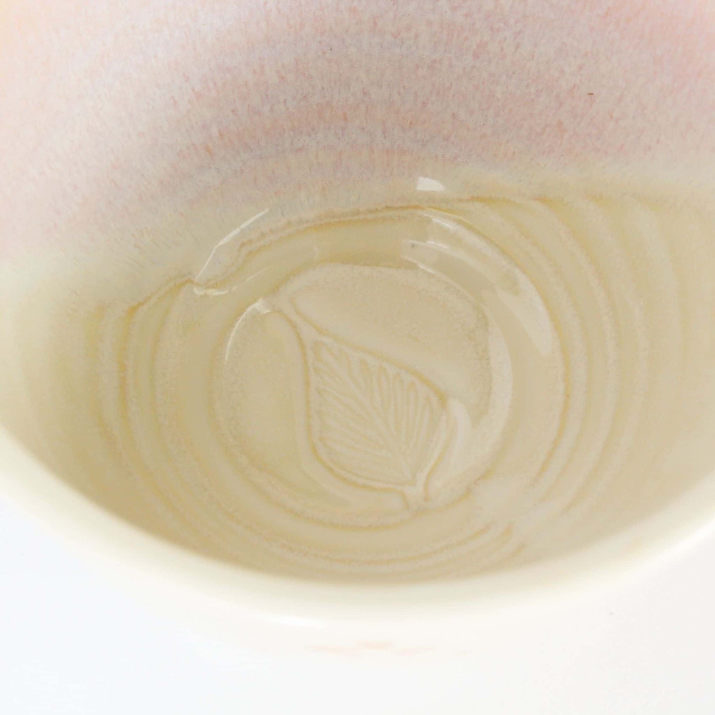 Matcha Latte Bowl with Pouring Spout | Kasumi Sakura | Mino Ware | Made in Japan