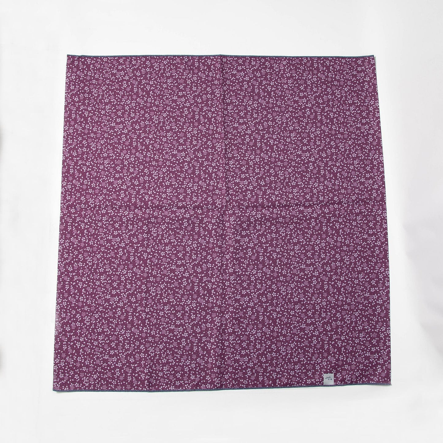 Medium Furoshiki - Amunzen Reversible Sharkskin Pattern / Sakura Navy Rose