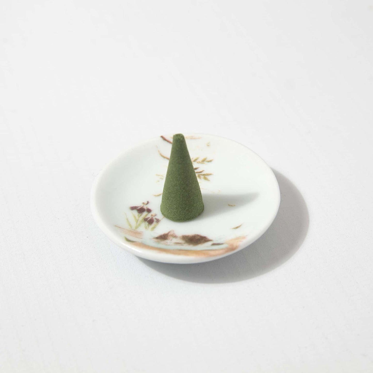 Incense Cones with Plate - Relax Cat Early Summer