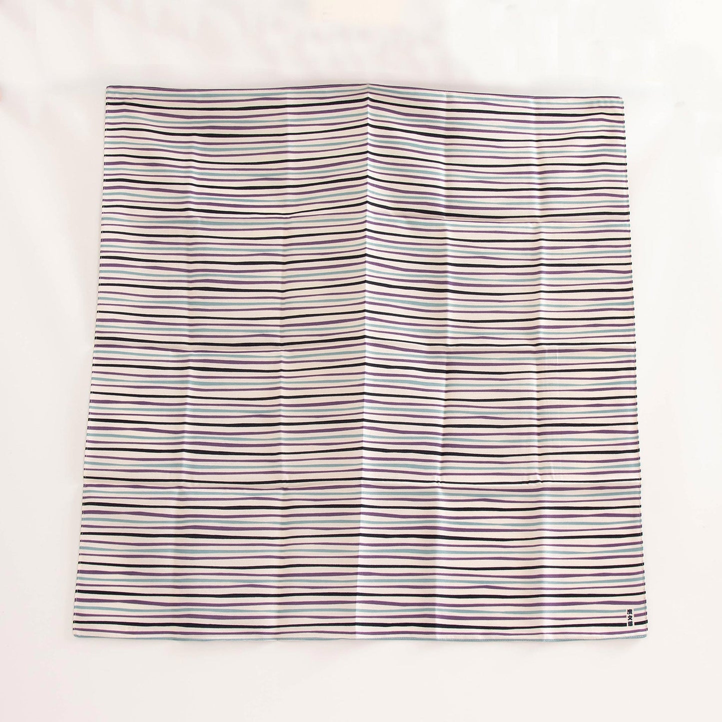 Medium Furoshiki Cloth - Five Lines