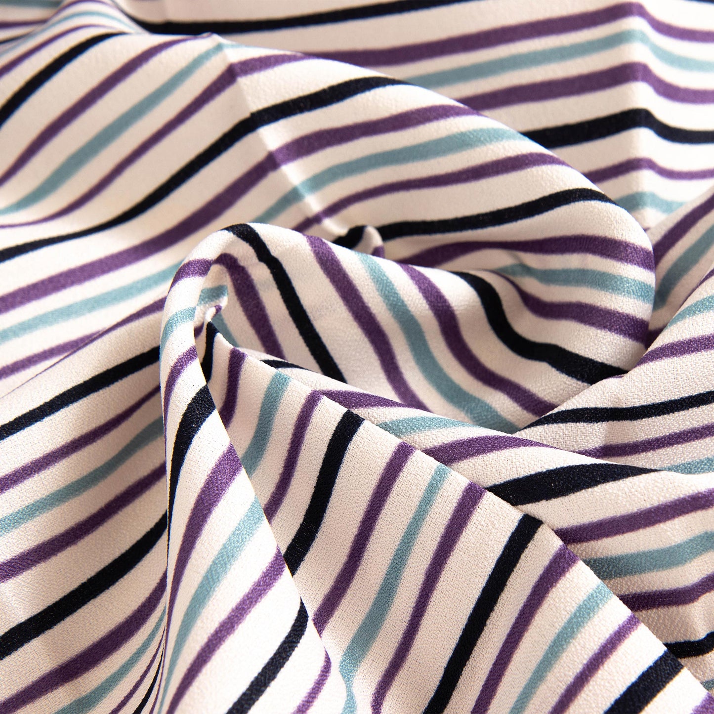 Medium Furoshiki Cloth - Five Lines