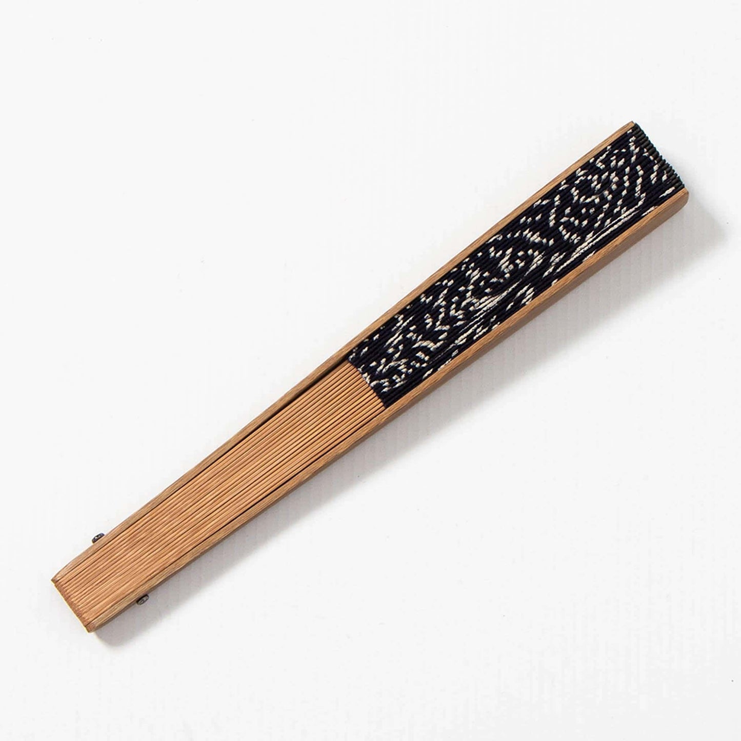 Folding Fan - Chirimen Wave Navy