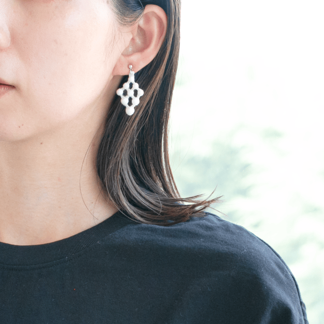 Argyle Earrings - Ivory x Silver