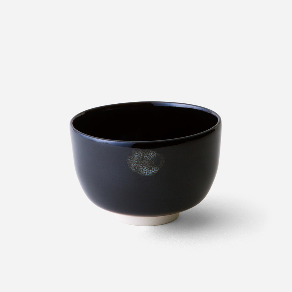 Matcha Bowl - Black Glaze with Whiter Pattern