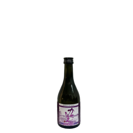 KATAFUNE Junmai Ginjo award-winning sake bottle from Niigata