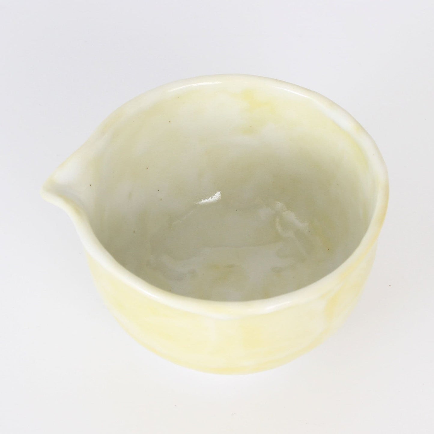 Matcha Latte Bowl with Pouring Spout | Yellow Shino | Mino Ware | Made in Japan