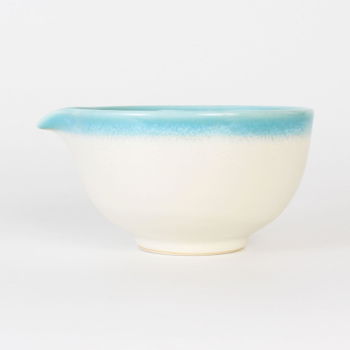 Matcha Latte Bowl with Pouring Spout | Cool Breeze | Mino Ware | Made in Japan