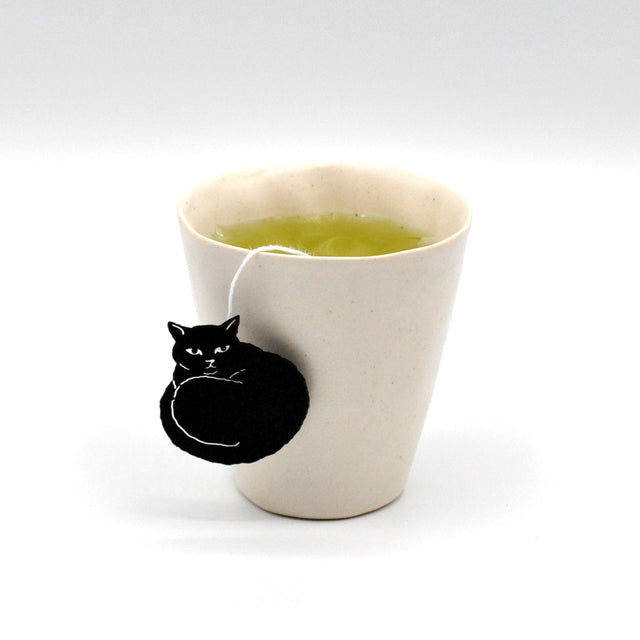 Tabby Cat Tea – Japanese Green Tea with Cat-Shaped Tags