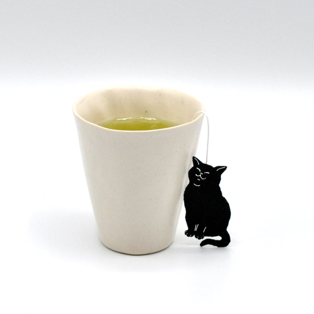 Tabby Cat Tea – Japanese Green Tea with Cat-Shaped Tags