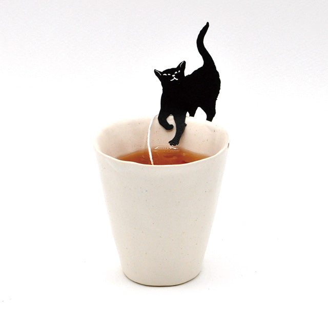 Nekocha – Japanese Black Tea with Cat-Shaped Tea Tags
