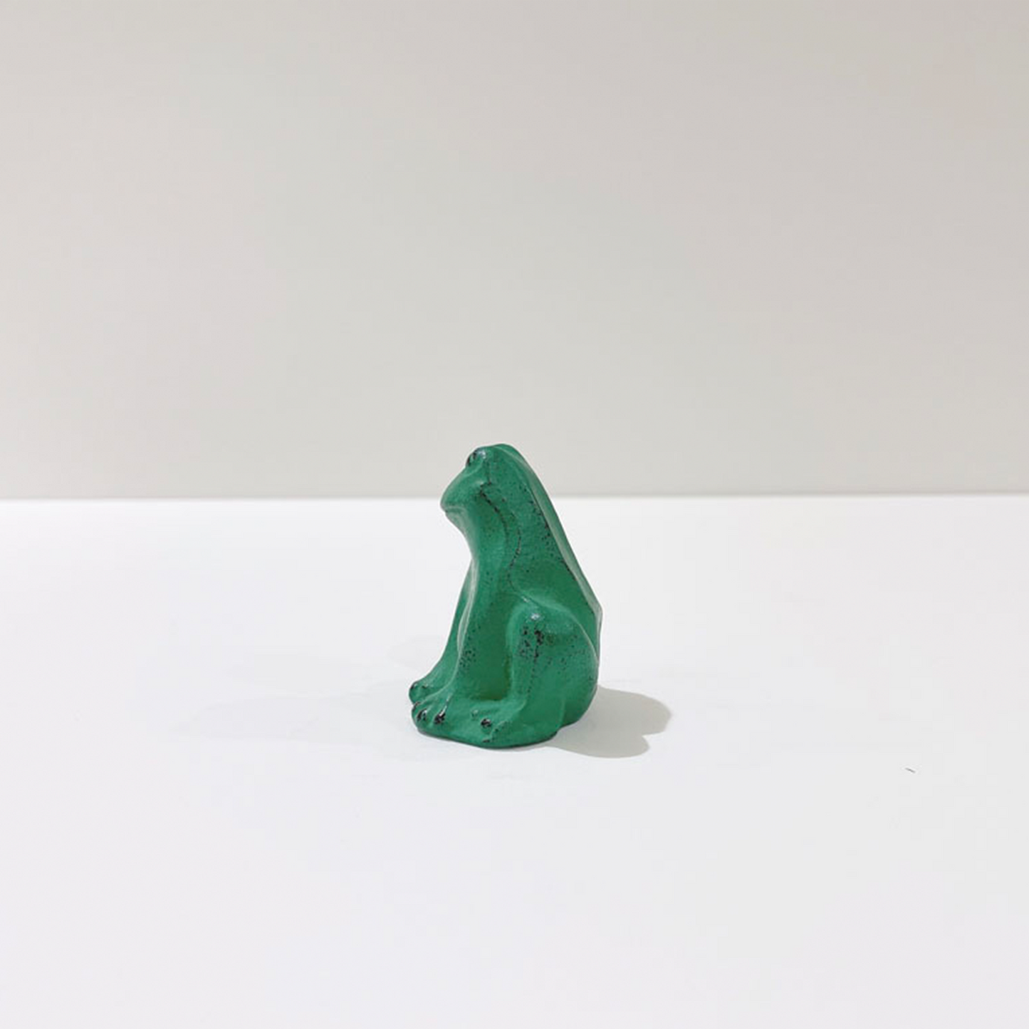 Cast Iron Paperweight - Frog