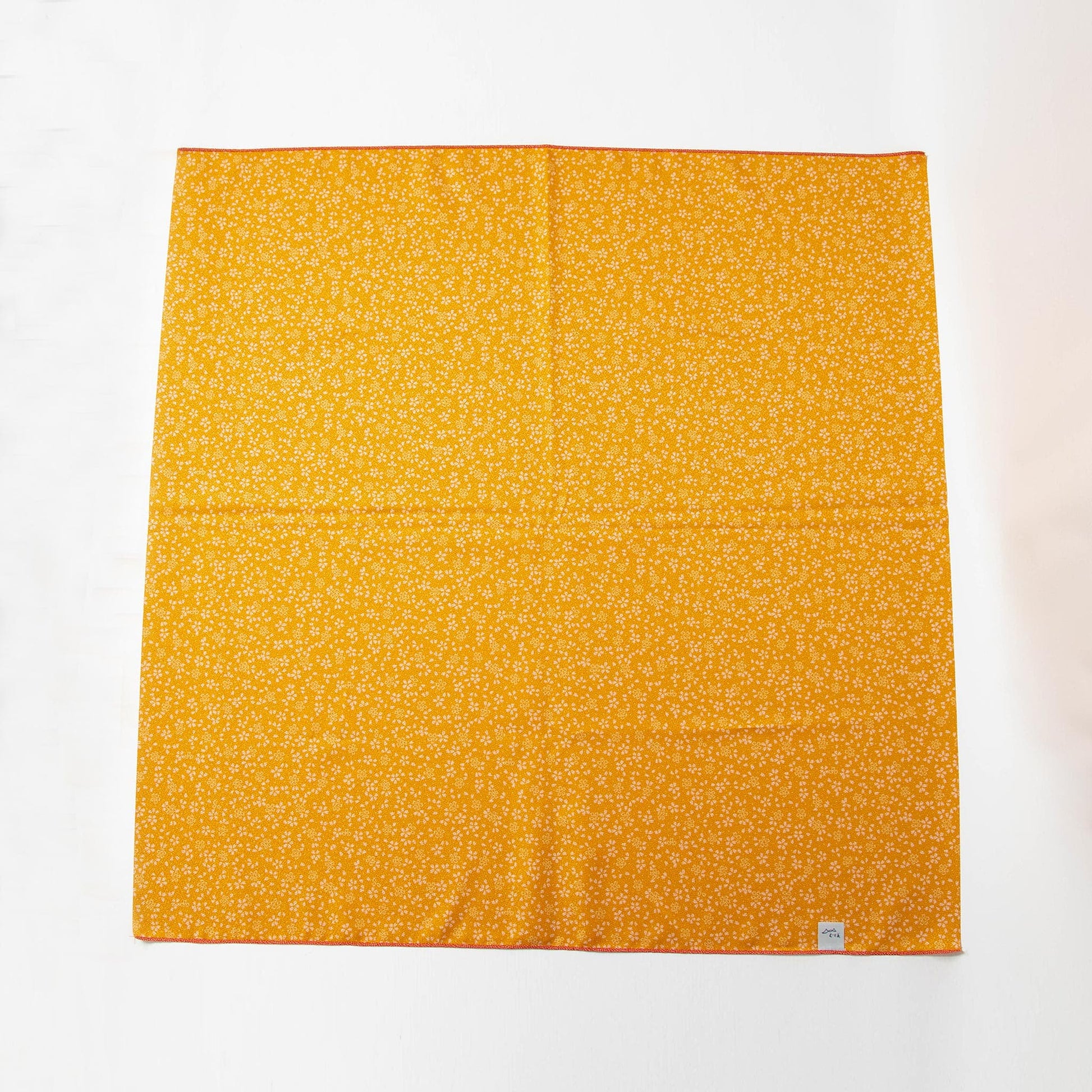Medium Furoshiki - Amunzen Reversible Sharkskin Pattern / Sakura Red Yellow