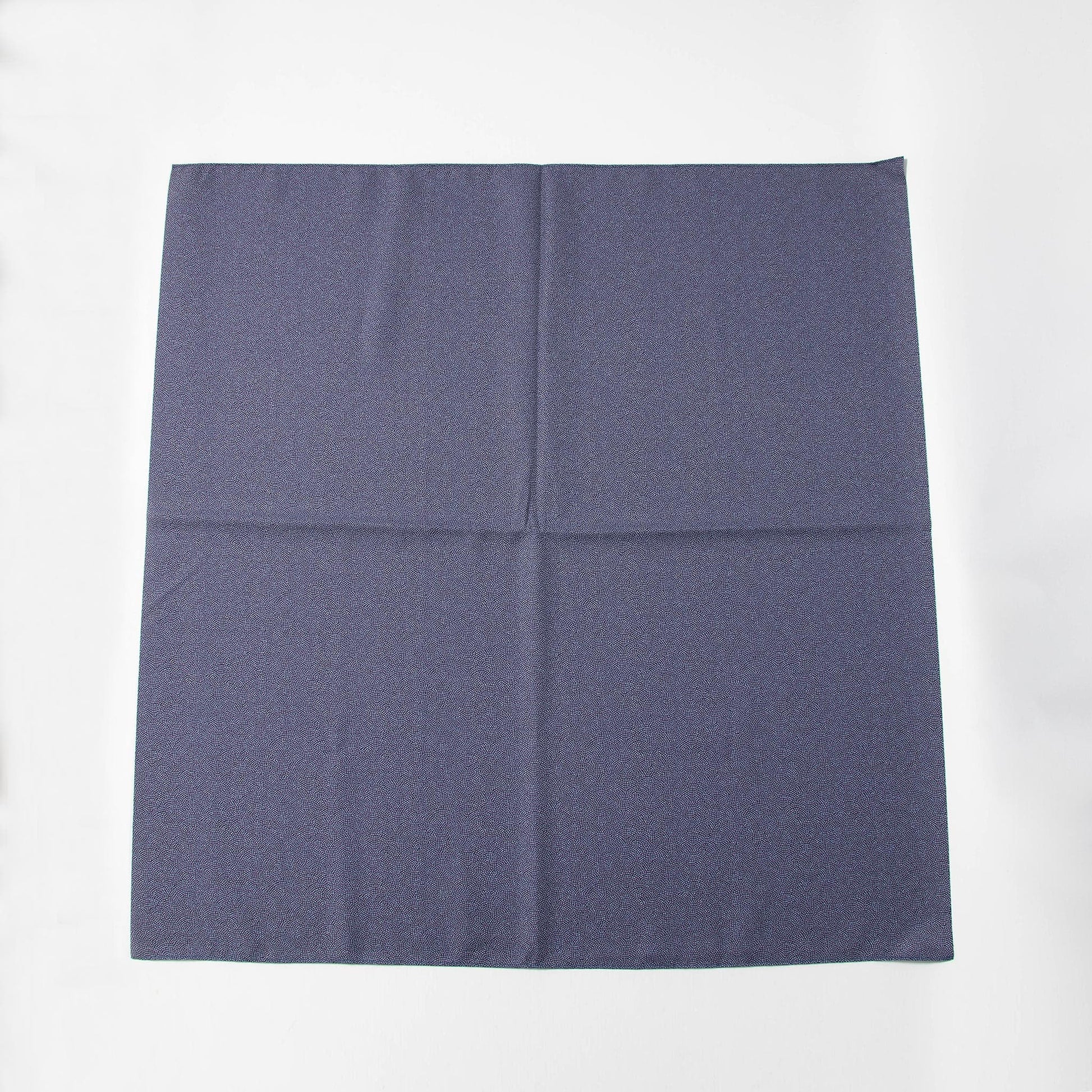 Medium Furoshiki - Amunzen Reversible Sharkskin Pattern / Sakura Navy Rose