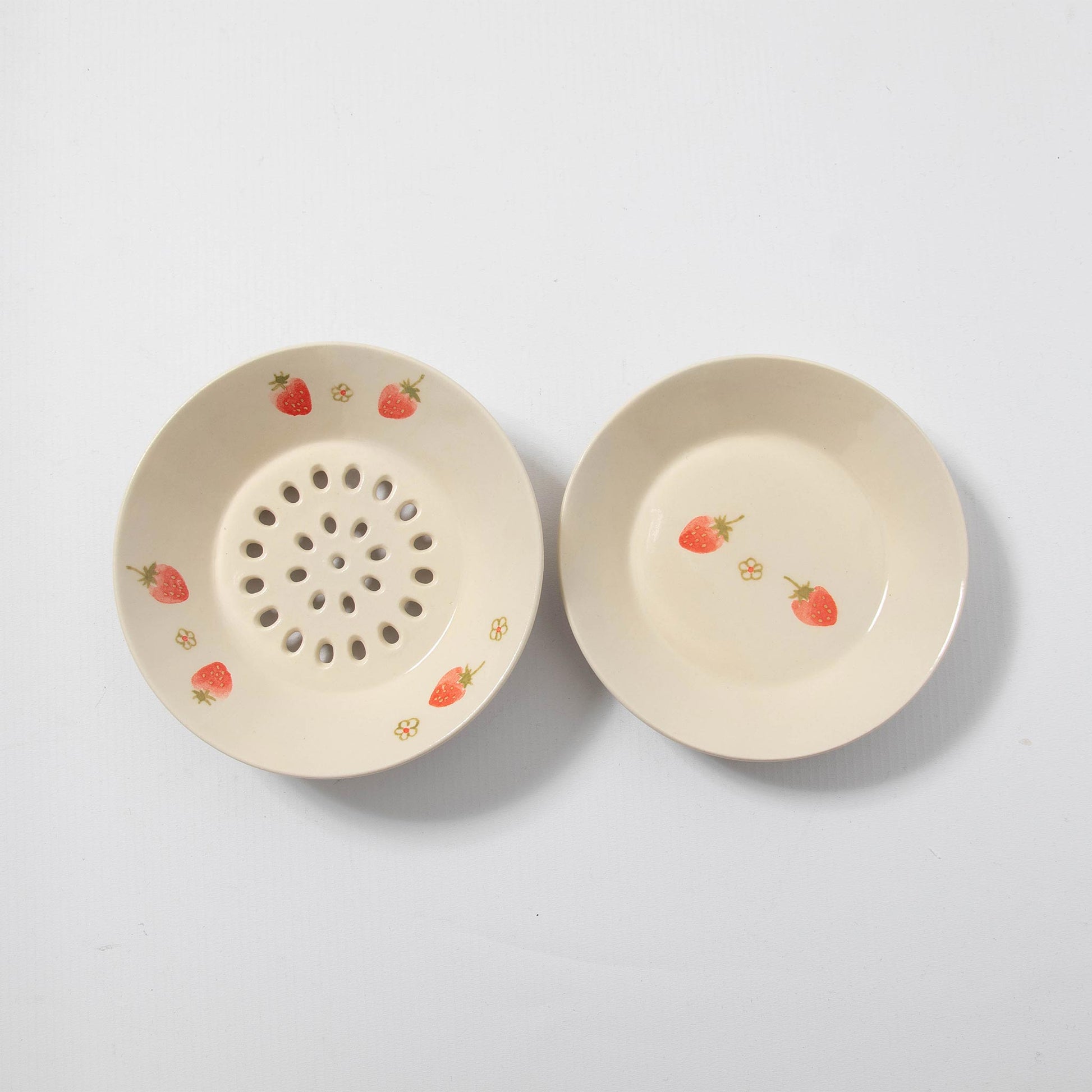 Colander with Plate - Strawberry