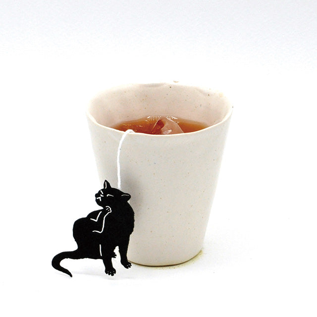 Nekocha – Japanese Black Tea with Cat-Shaped Tea Tags