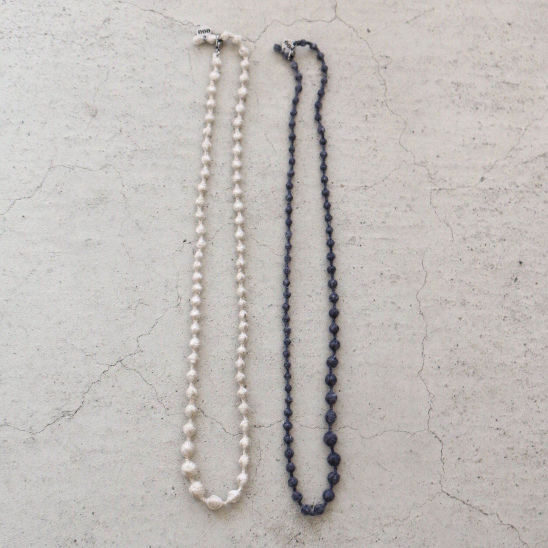 Necklace Sphere Plus 60 Silk/linen - Charcoal