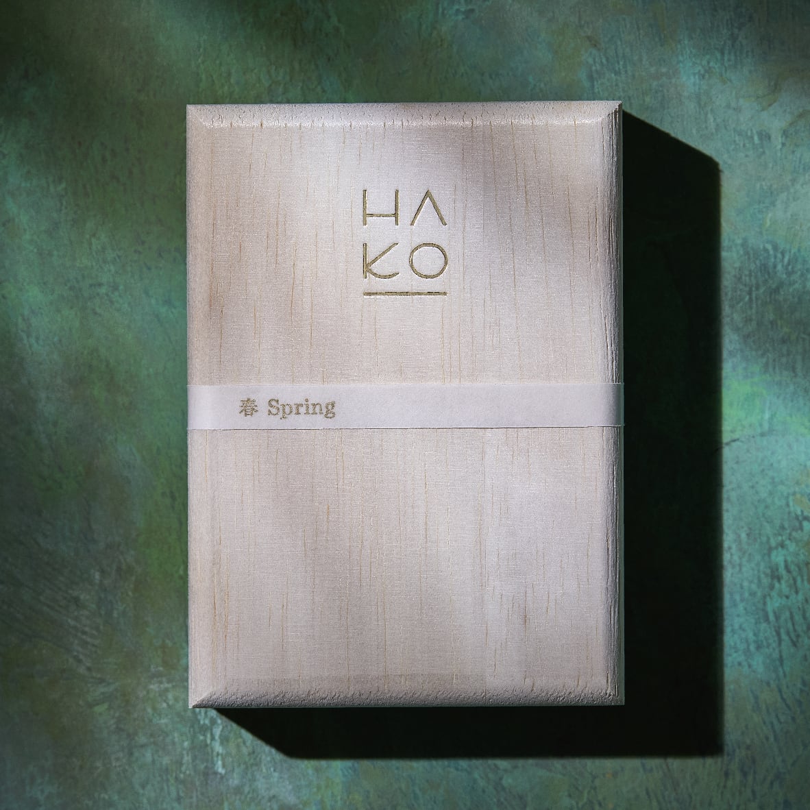 Japanese Paper Leaf Incense Gift Set – HAKO Spring | Kunjudo | Made in Japan