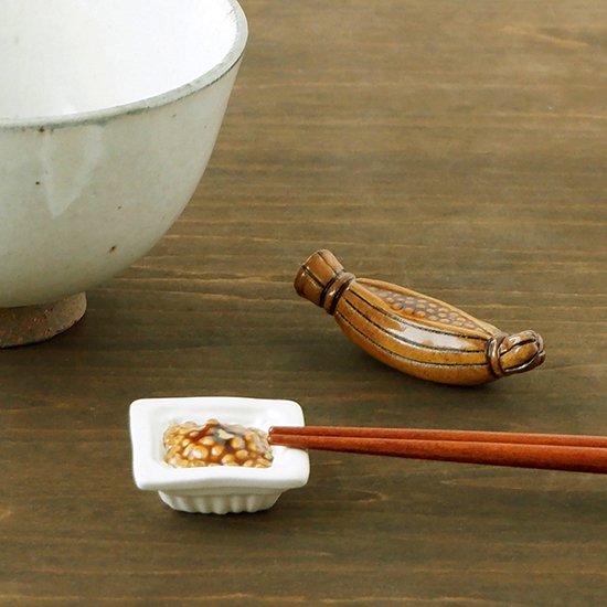 Chopstick Holder - Natto